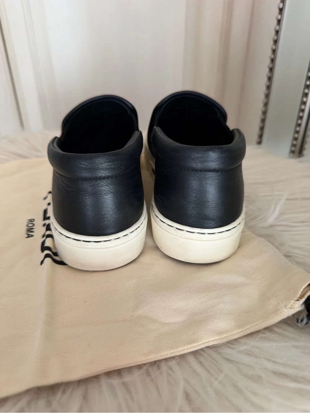 Fendi Monster Eyes Leather Slip-On Sneakers size 37